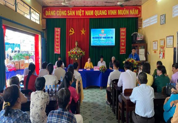 NGÀY HỘI ĐẠI ĐOÀN KẾT TOÀN DÂN TỘC NĂM 2024 TẠI KHÓM 2 PHƯỜNG 3